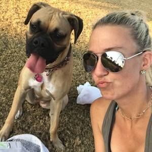 Meet your Posher, Niki